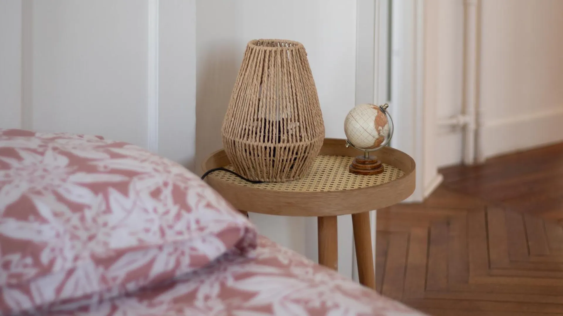 Appartement Spacieux - Vue Pyrenees - Hypercentre Tarbes France